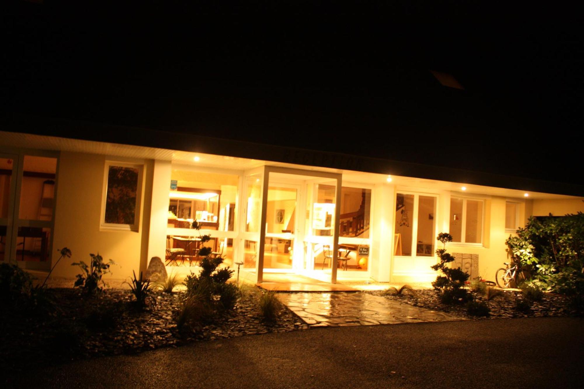 Latitude Ouest Hotel Restaurant & Spa Locronan Dış mekan fotoğraf
