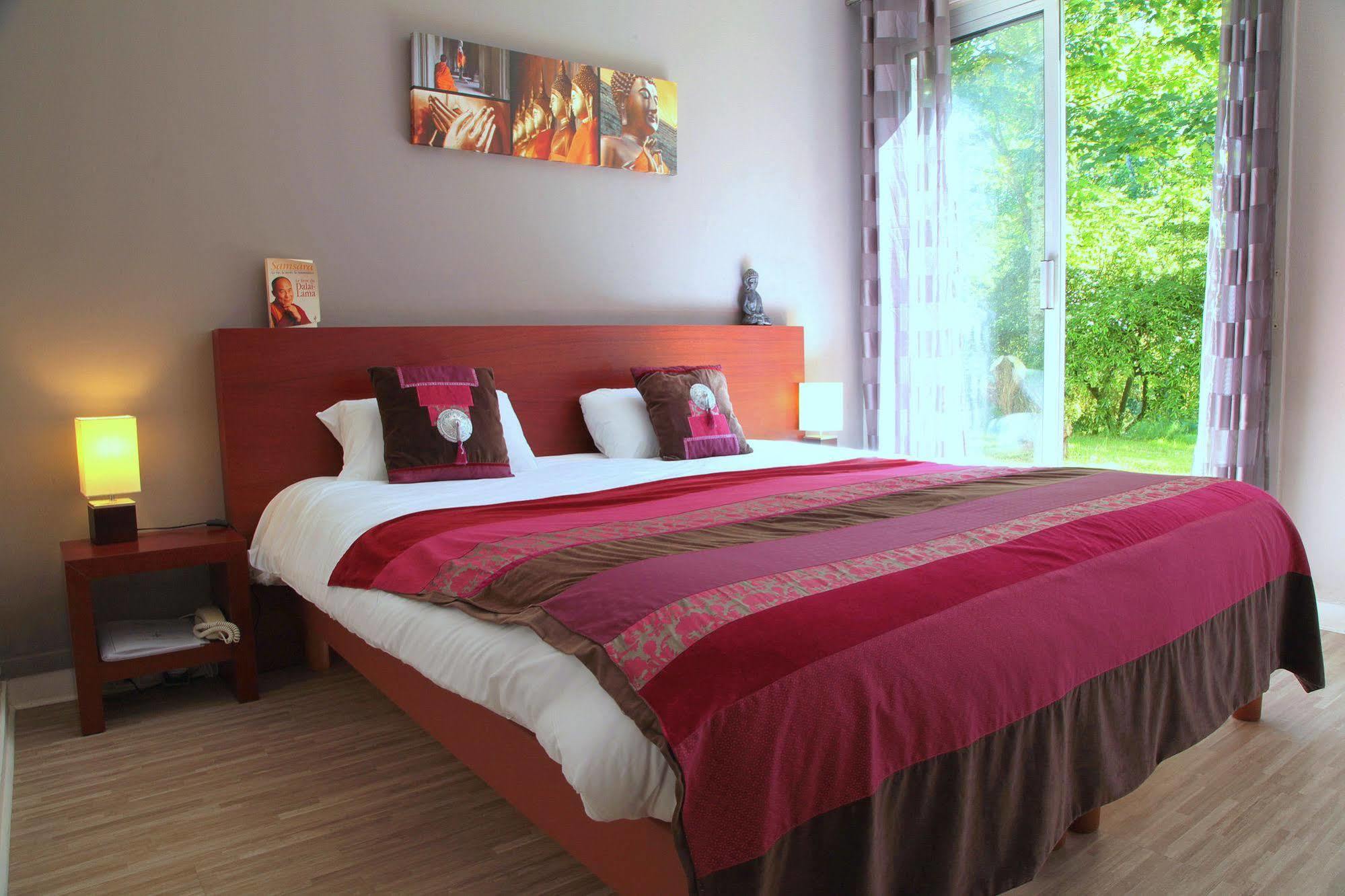 Latitude Ouest Hotel Restaurant & Spa Locronan Dış mekan fotoğraf