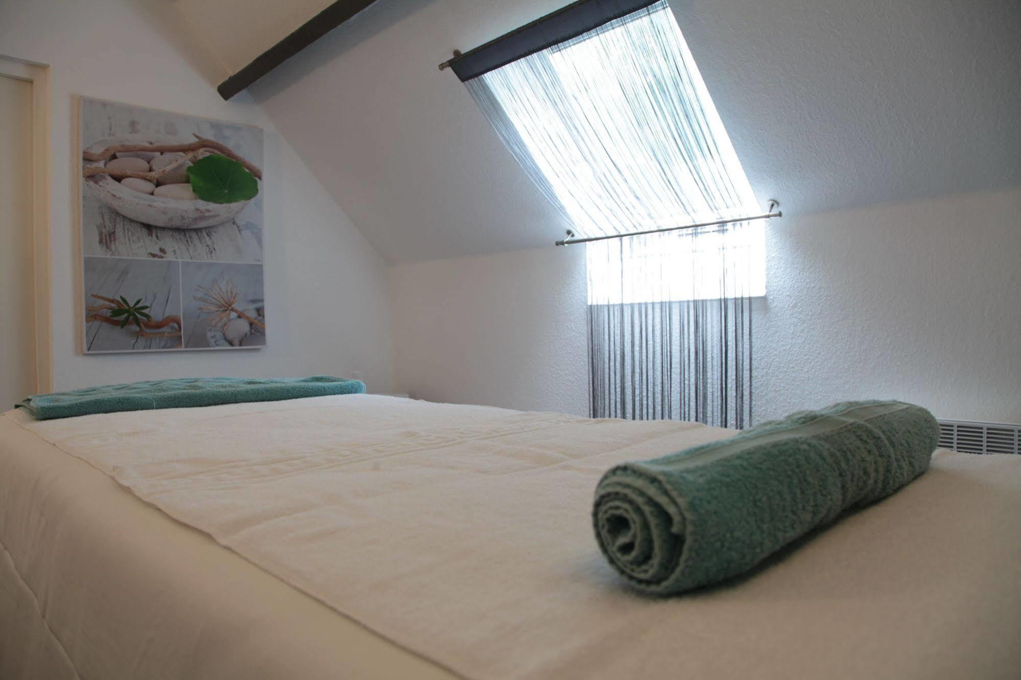 Latitude Ouest Hotel Restaurant & Spa Locronan Dış mekan fotoğraf